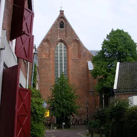 Panzió Where Els Next Door Haarlem