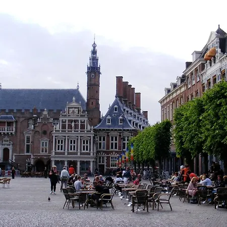 Panzió Where Els Next Door Haarlem